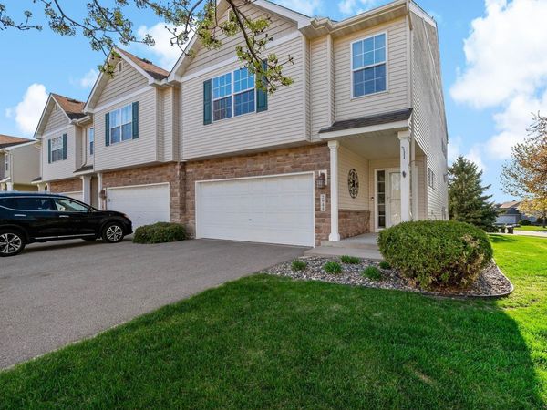 2944 Wyndam Court, Shakopee, MN 55379