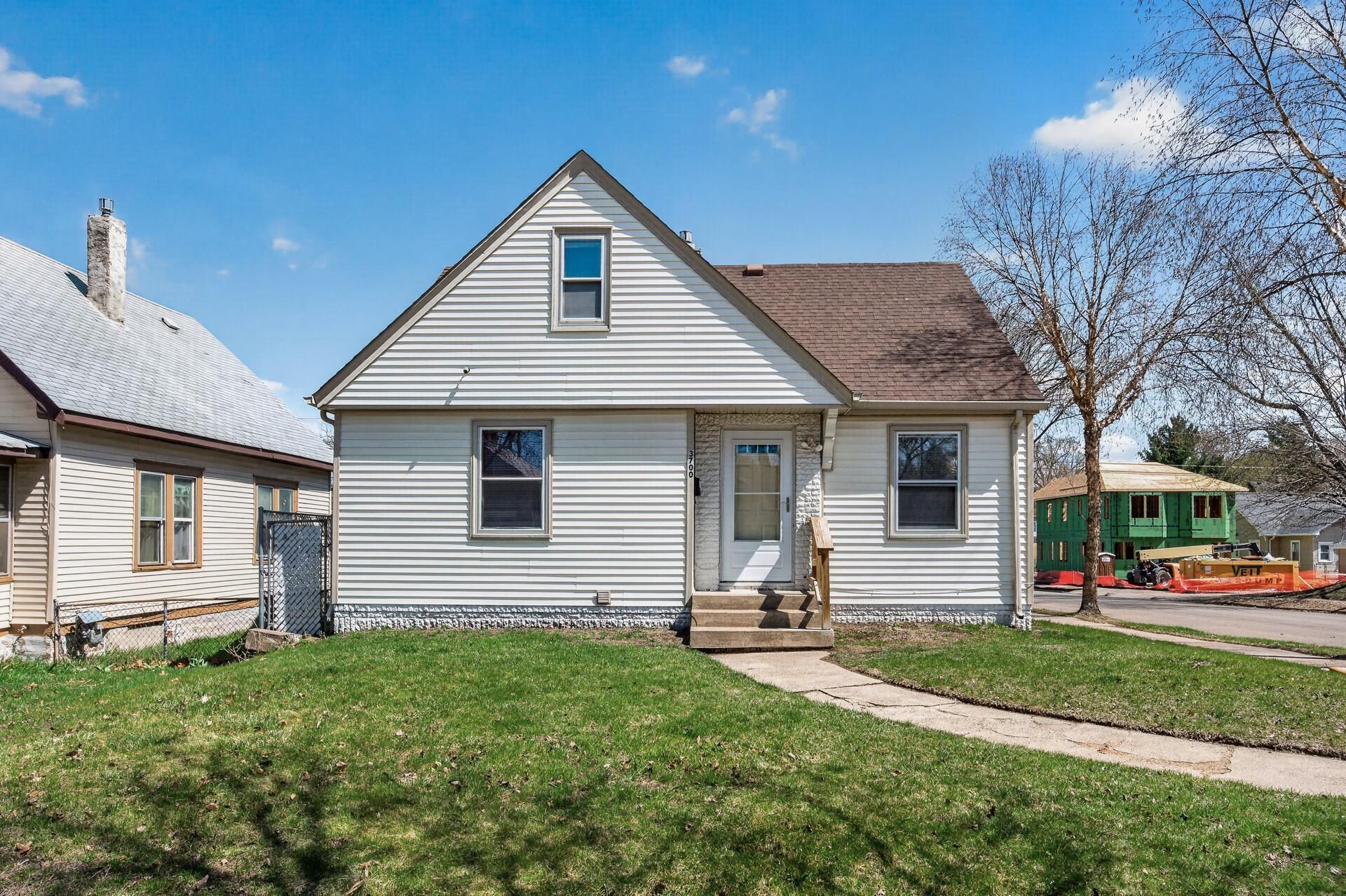 3700 Aldrich Avenue N, Minneapolis, MN 55412 Main Photo