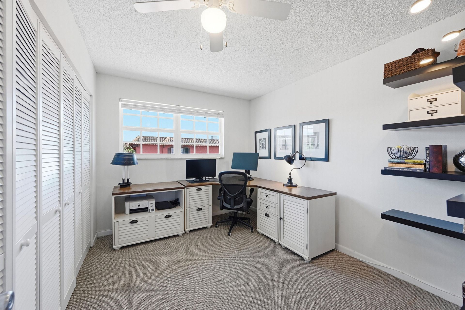670 Tennis Club Drive, Unit 303, Fort Lauderdale, FL 33311 Photo