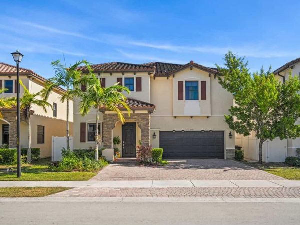 9331 W 35th Avenue, Hialeah, FL 33018