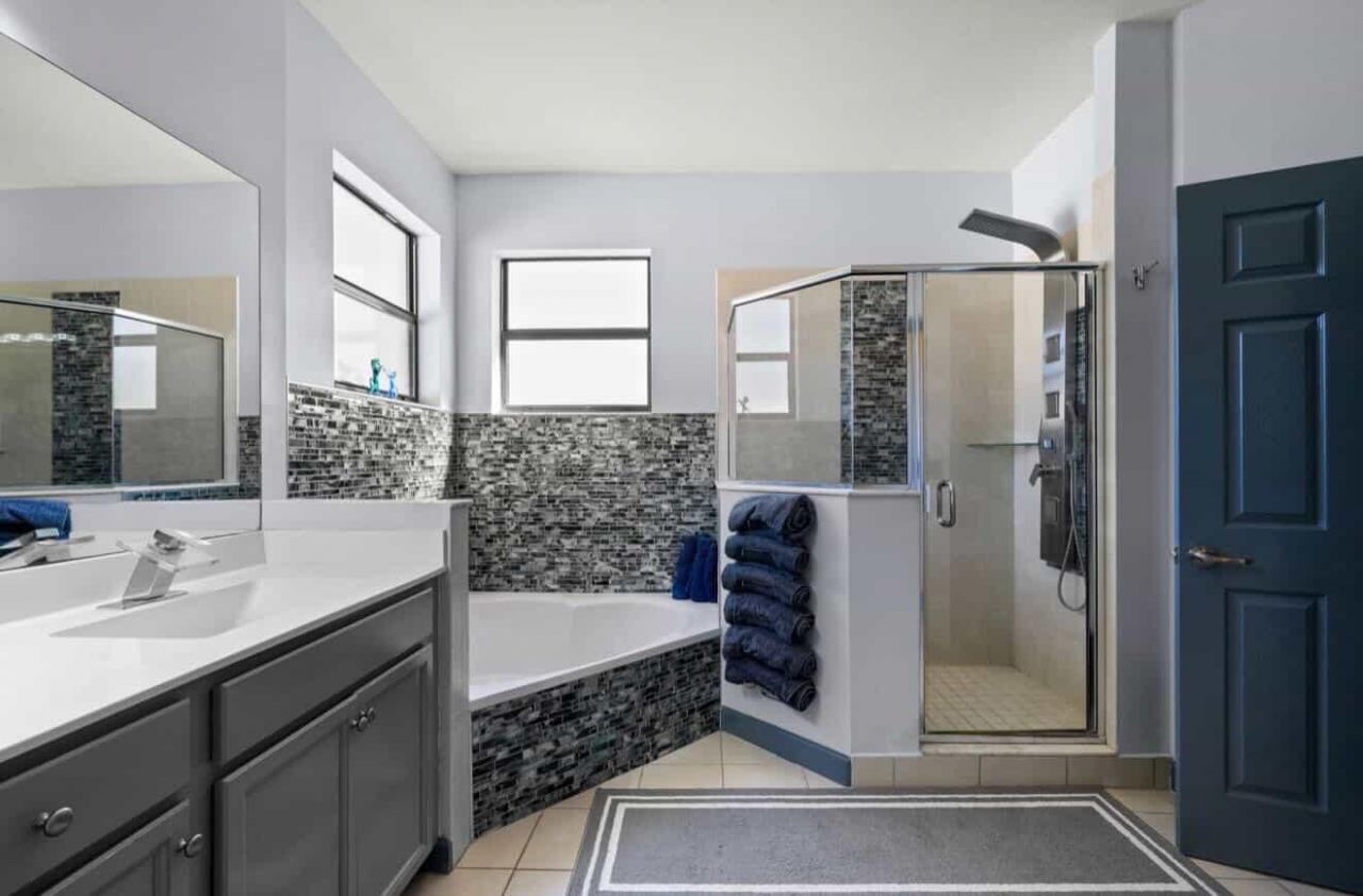 9331 W 35th Avenue, Hialeah, FL 33018 Photo