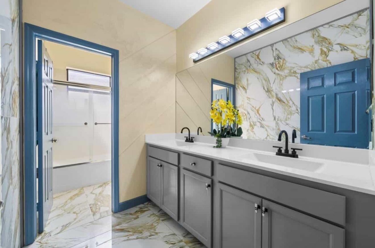 9331 W 35th Avenue, Hialeah, FL 33018 Photo