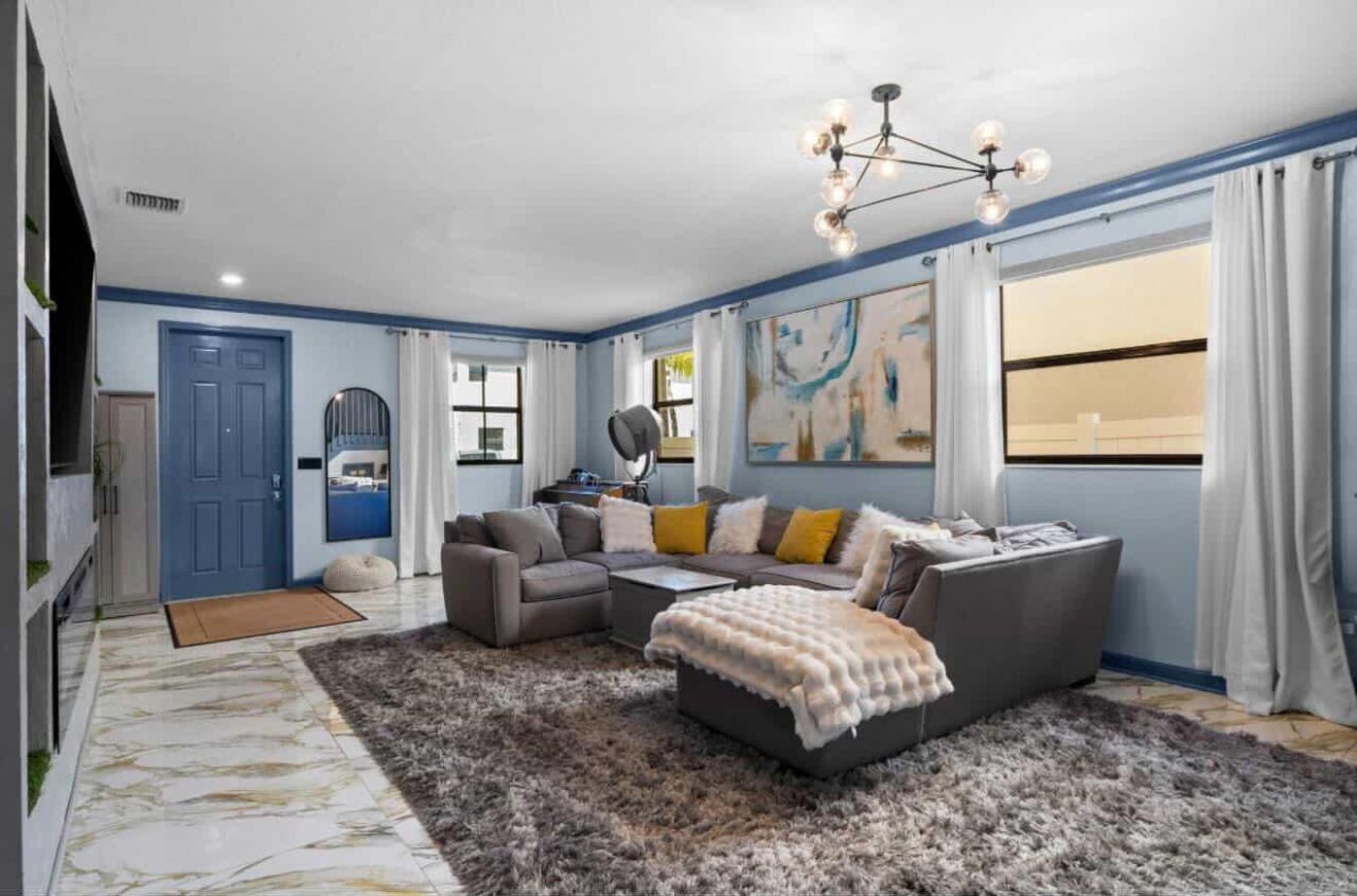 9331 W 35th Avenue, Hialeah, FL 33018 Photo