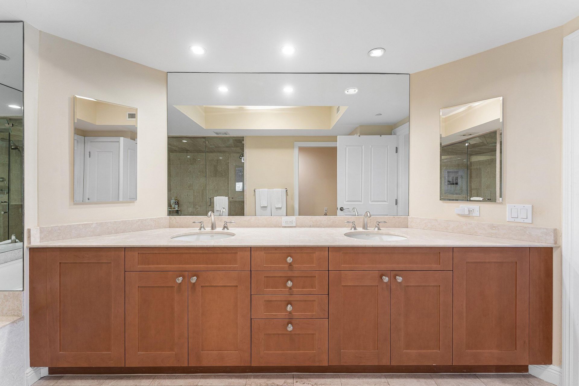 6000 Island Boulevard, Unit 604, Aventura, FL 33160 Photo