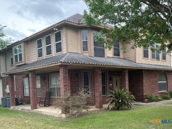 601 State Highway 123 N , Stockdale, TX 78160