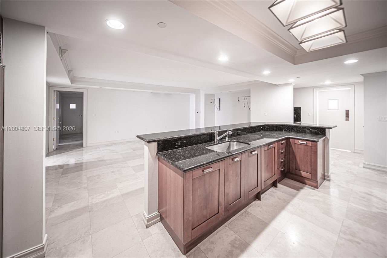 20201 E Country Club Dr, Unit 2806/07, Aventura, FL 33180 Photo