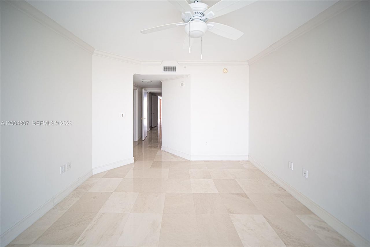 20201 E Country Club Dr, Unit 2806/07, Aventura, FL 33180 Photo