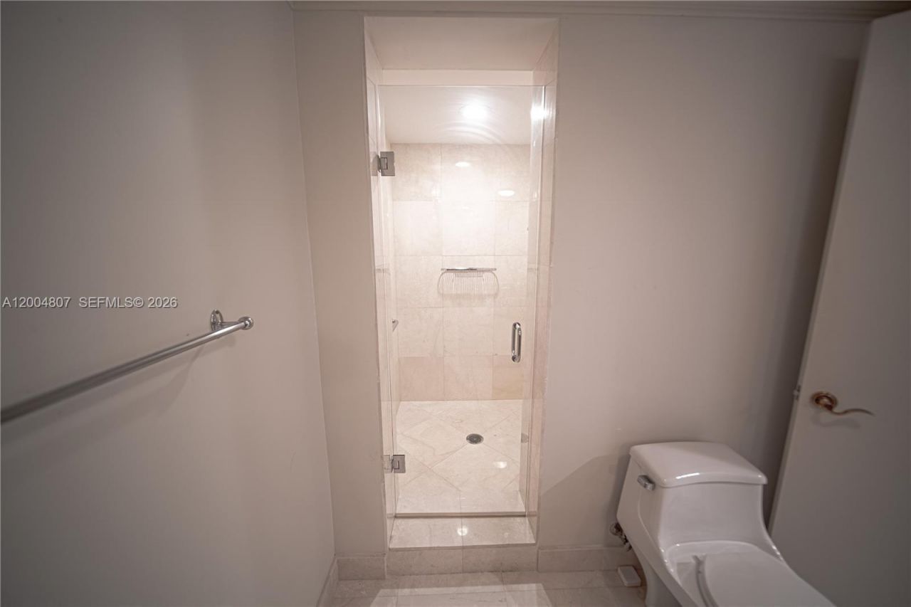 20201 E Country Club Dr, Unit 2806/07, Aventura, FL 33180 Photo