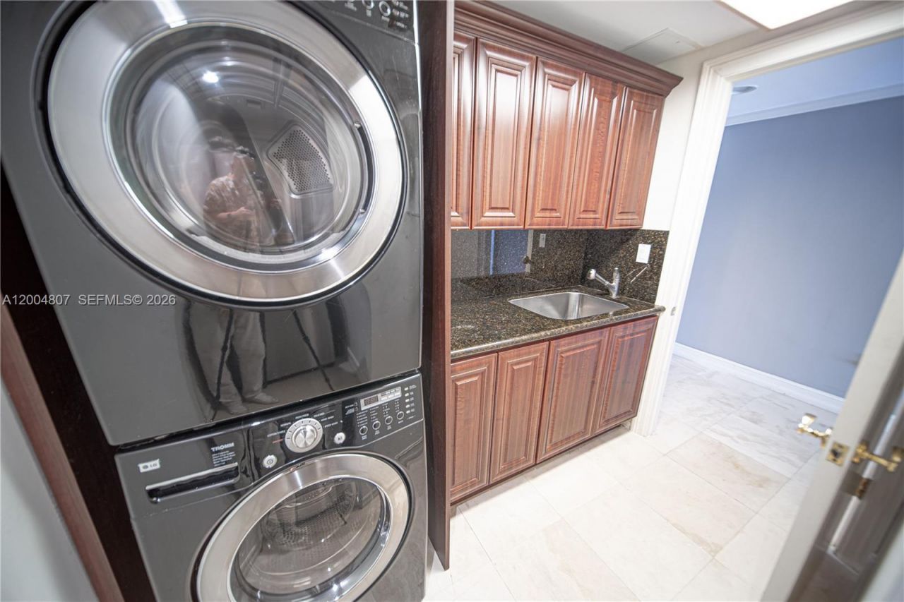 20201 E Country Club Dr, Unit 2806/07, Aventura, FL 33180 Photo