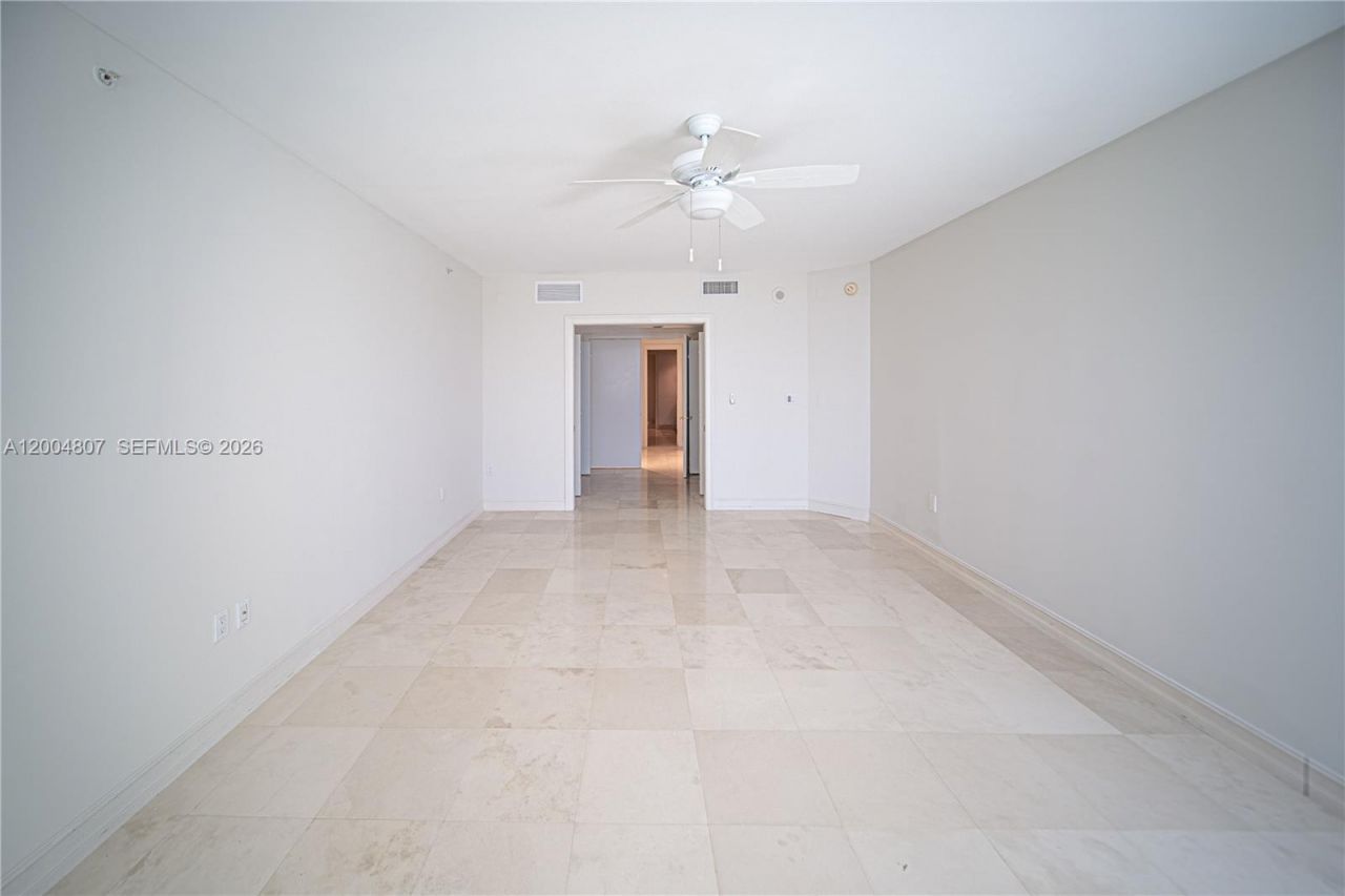 20201 E Country Club Dr, Unit 2806/07, Aventura, FL 33180 Photo