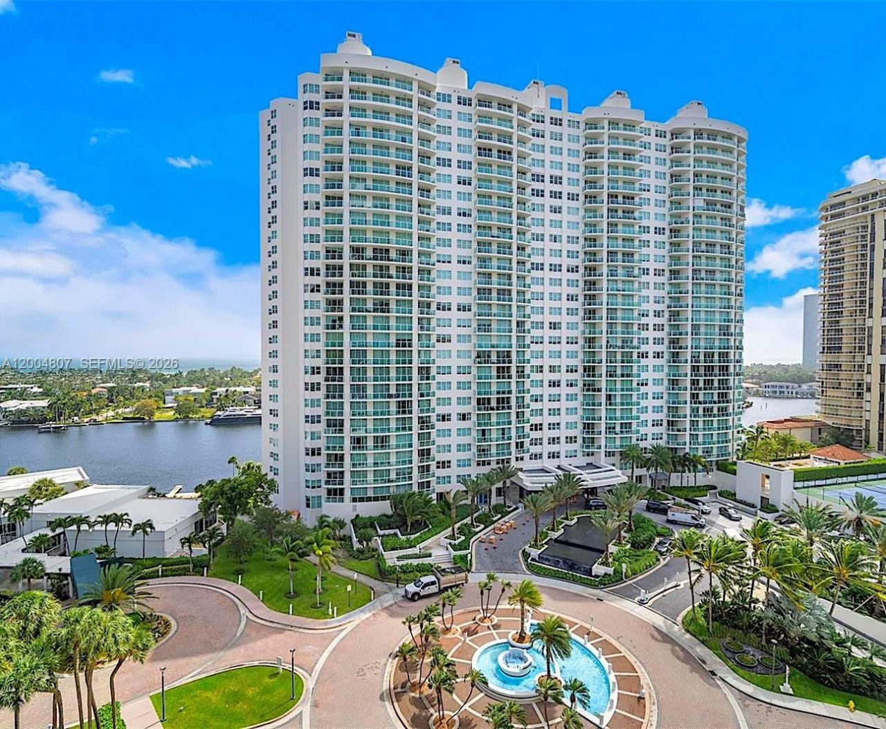 20201 E Country Club Dr, Unit 2806/07, Aventura, FL 33180 Photo
