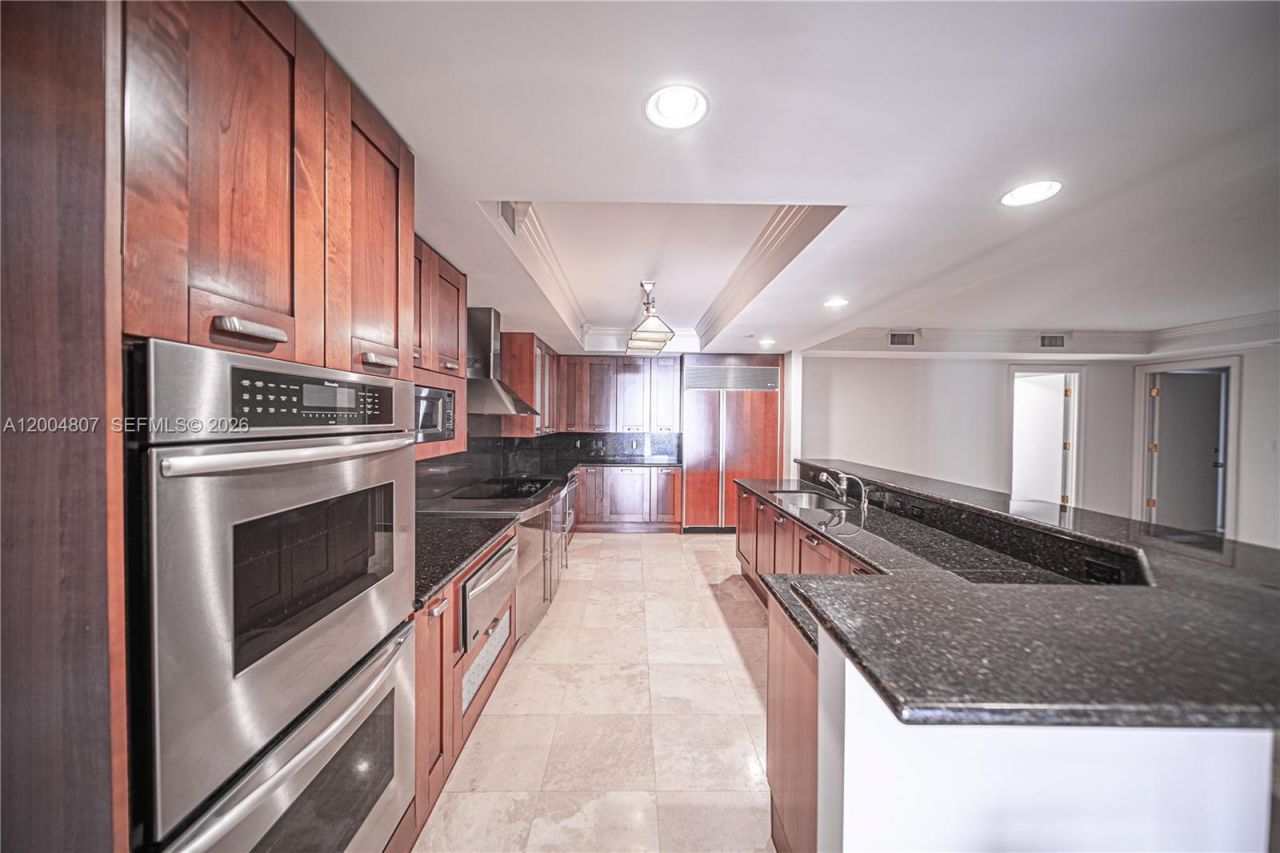 20201 E Country Club Dr, Unit 2806/07, Aventura, FL 33180 Photo