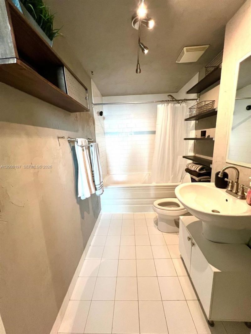 690 SW 1st Ct , Unit 1934, Miami, FL 33130 Photo