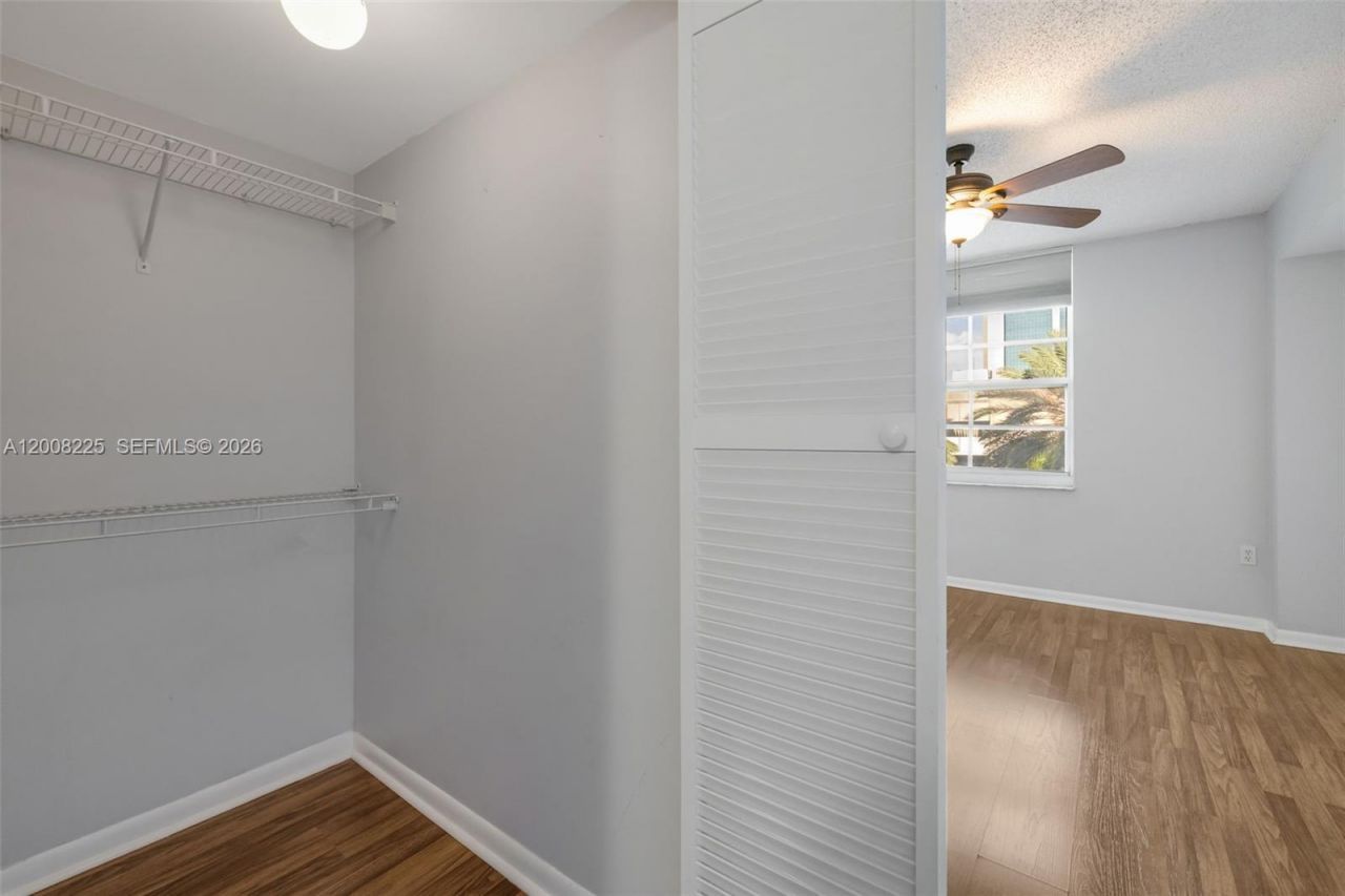 520 SE 5th Ave , Unit 3305, Fort Lauderdale, FL 33301 Photo