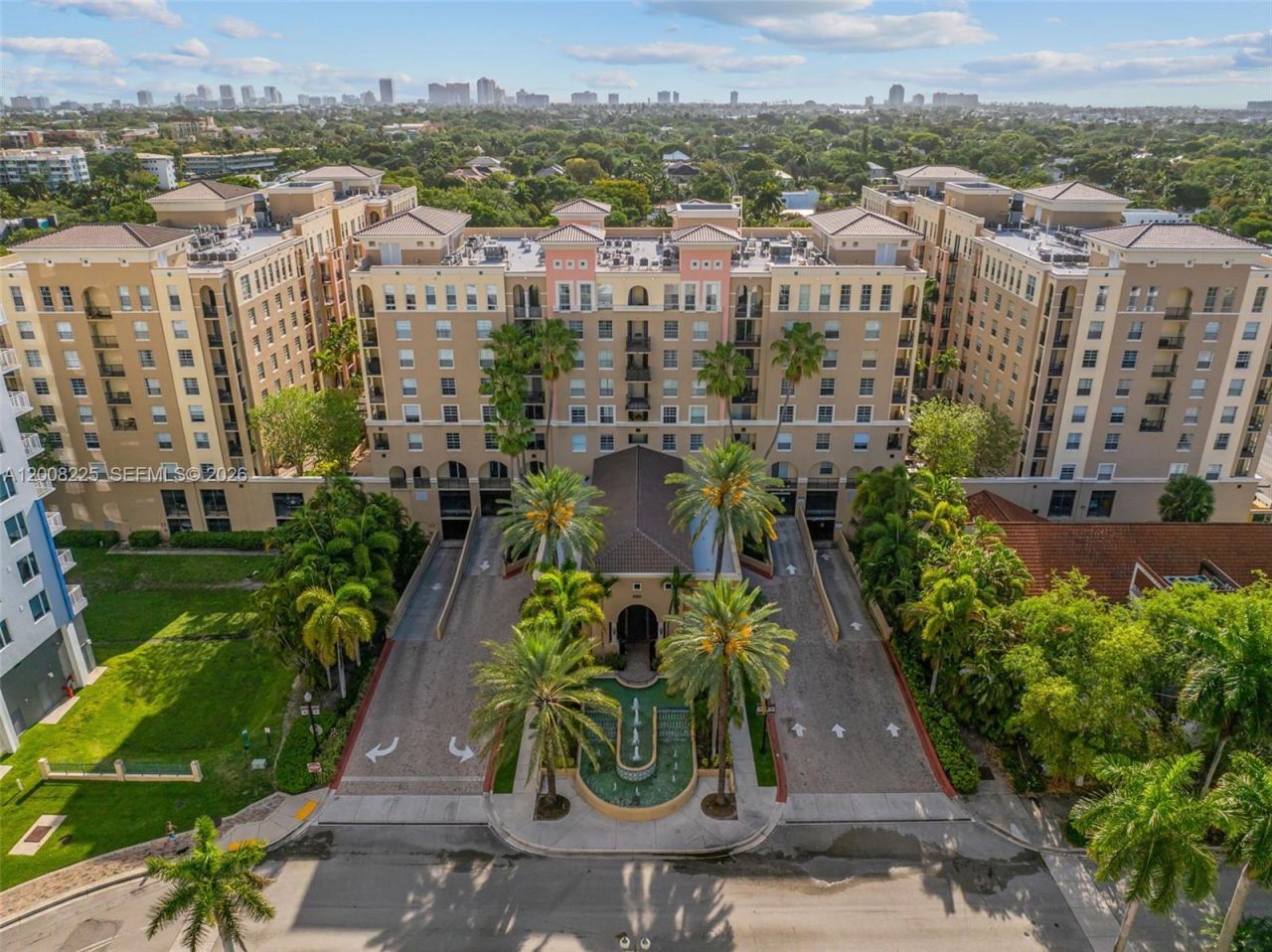 520 SE 5th Ave , Unit 3305, Fort Lauderdale, FL 33301 Photo