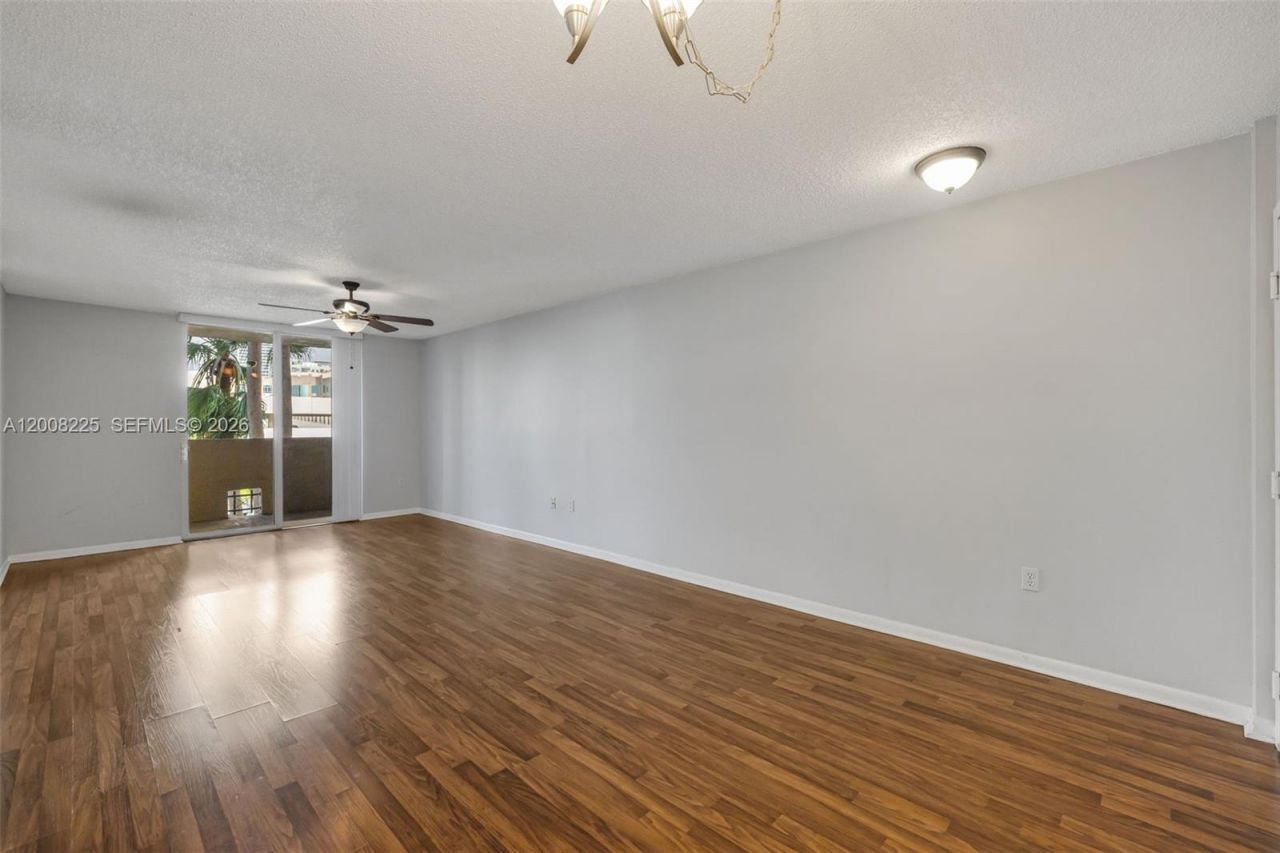 520 SE 5th Ave , Unit 3305, Fort Lauderdale, FL 33301 Photo