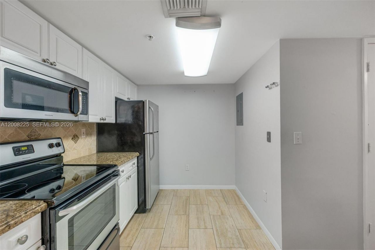 520 SE 5th Ave , Unit 3305, Fort Lauderdale, FL 33301 Photo
