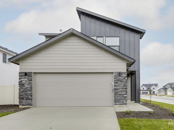 2146 S Border Way, Meridian, ID 83642