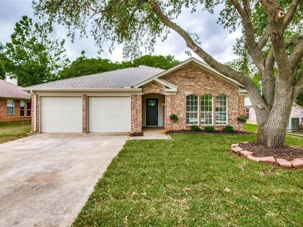 759 Winding Oak Bend, Lake Dallas, TX 75065