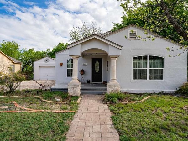 1004 N 7th Street, Ballinger, TX 76821