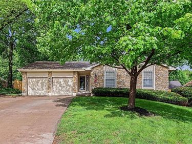 1026 NE 97th Place, Kansas City, MO 64155