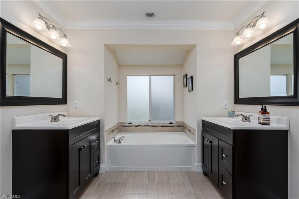 1781 21st St Sw, Naples, FL 34117 Photo