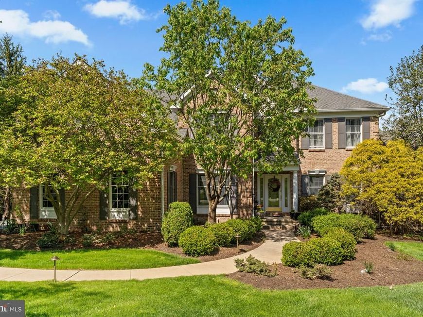 120 Pembrooke Circle, Phoenixville, PA 19460 Main Photo