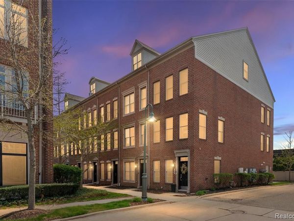 548 Graten Street , Birmingham, MI 48009