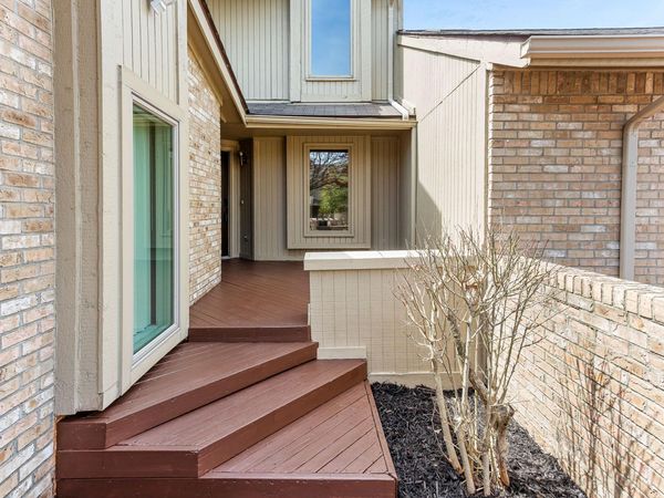 4291 Foxpointe Drive, Unit 53, West Bloomfield, MI 48323