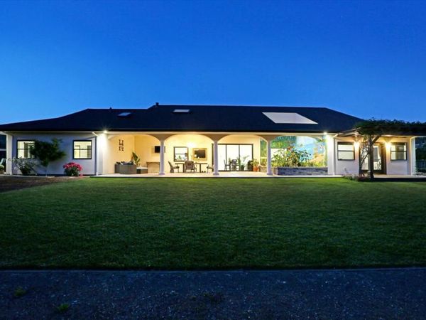 695 Quietwater, Santa Rosa, CA 95404