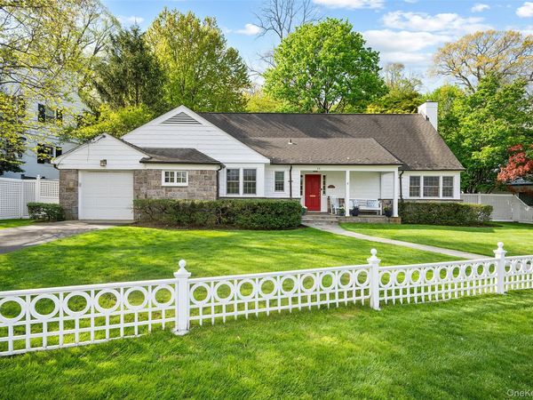 52 Midland Avenue, Bronxville, NY 10708