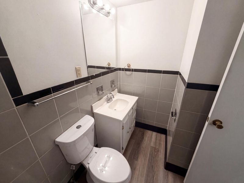 924 Miriam Drive W, Columbus, OH 43204 Photo 14