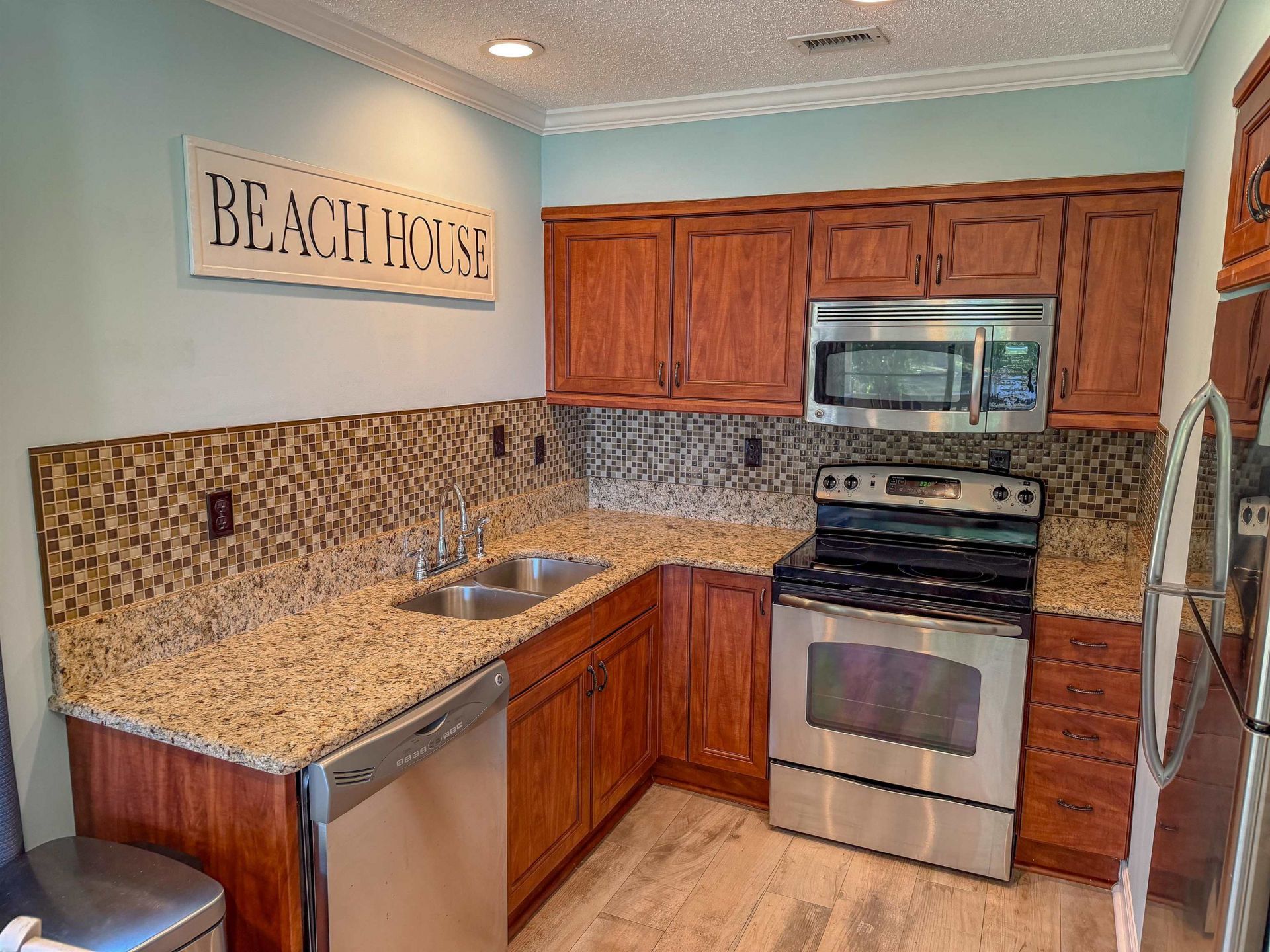 215 Baslow Ct.  Photo 15
