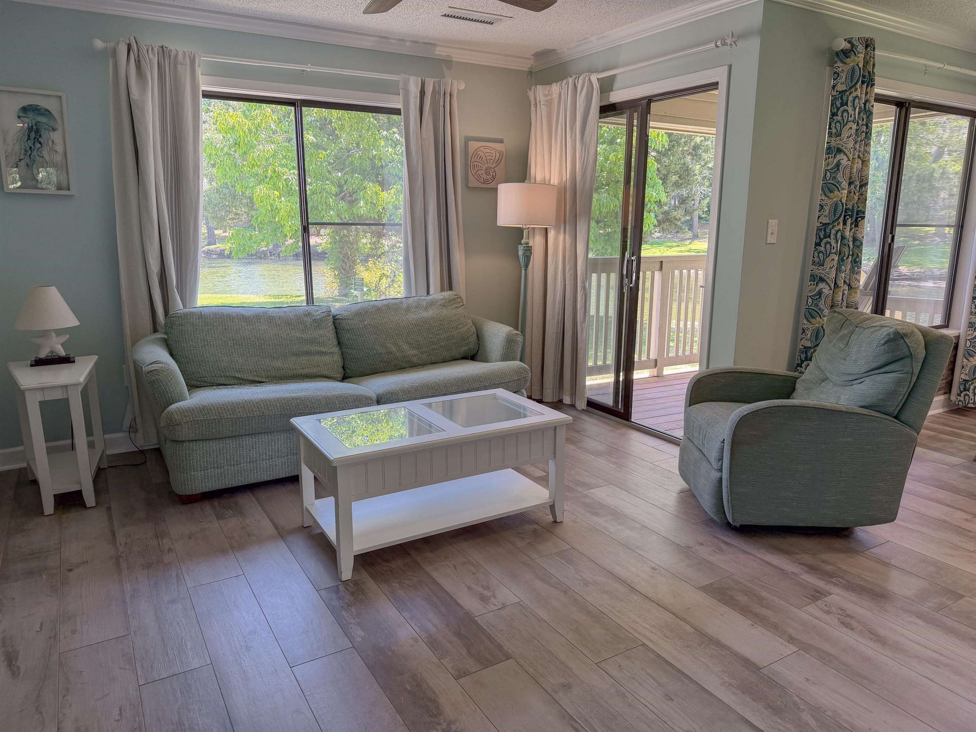 215 Baslow Ct.  Photo 9