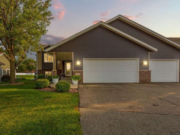2505 30th Street NW, Faribault, MN 55021