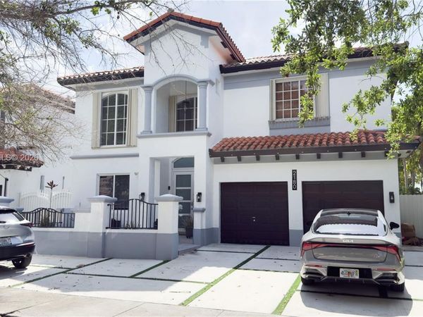 2180 SW 152nd Pl , Miami, FL 33185
