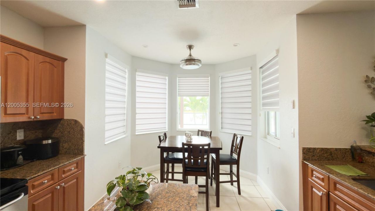 2180 SW 152nd Pl , Miami, FL 33185 Photo