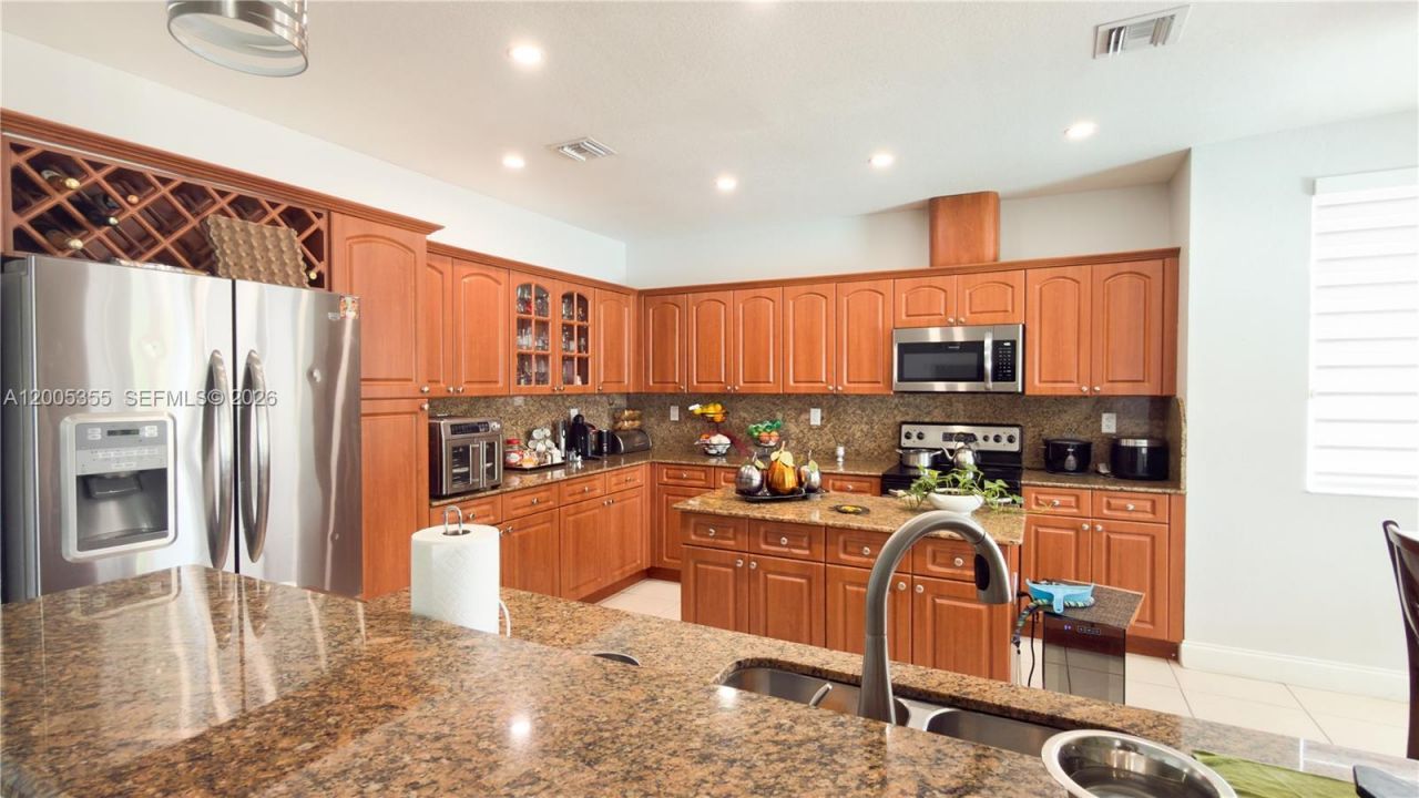 2180 SW 152nd Pl , Miami, FL 33185 Photo