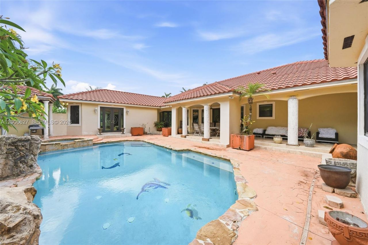 9898 NW 133rd St , Hialeah Gardens, FL 33018 Photo