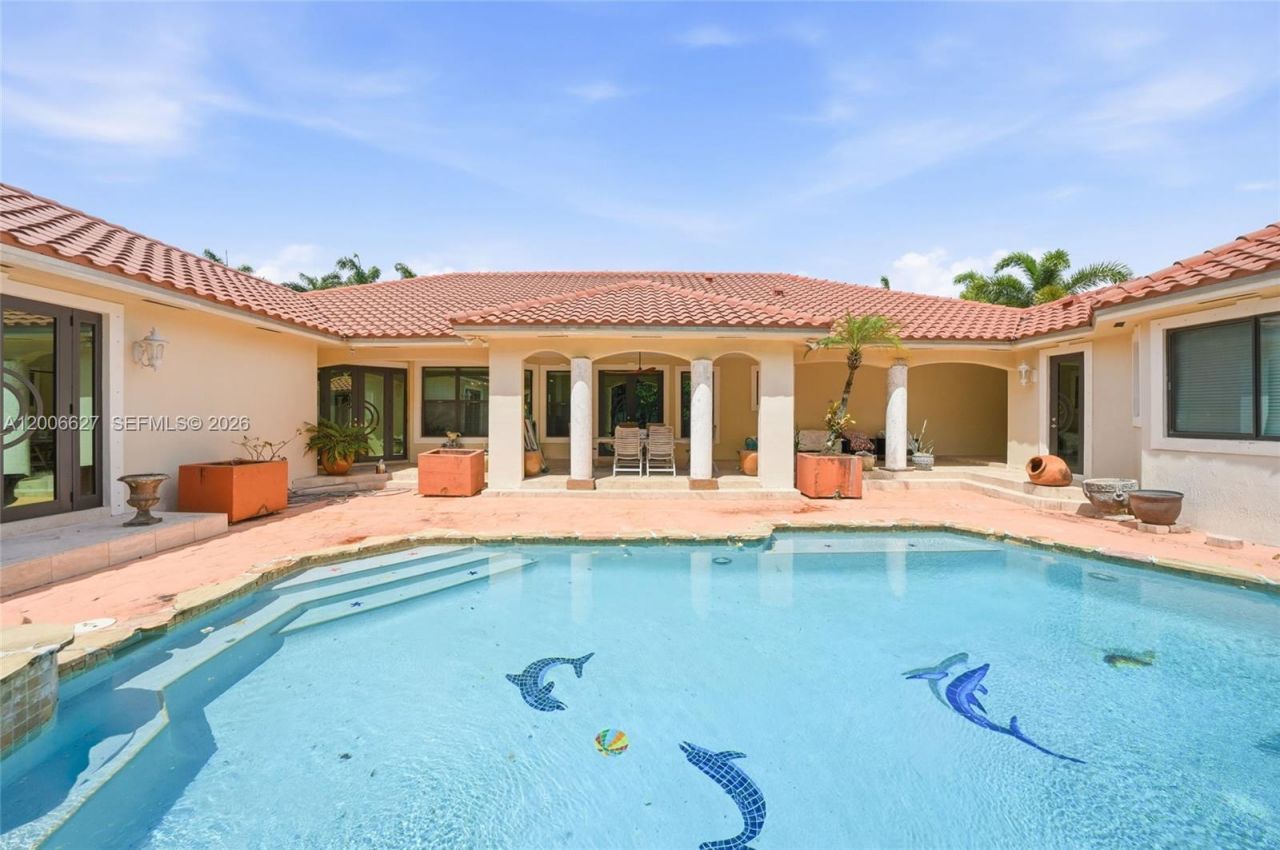 9898 NW 133rd St , Hialeah Gardens, FL 33018 Photo