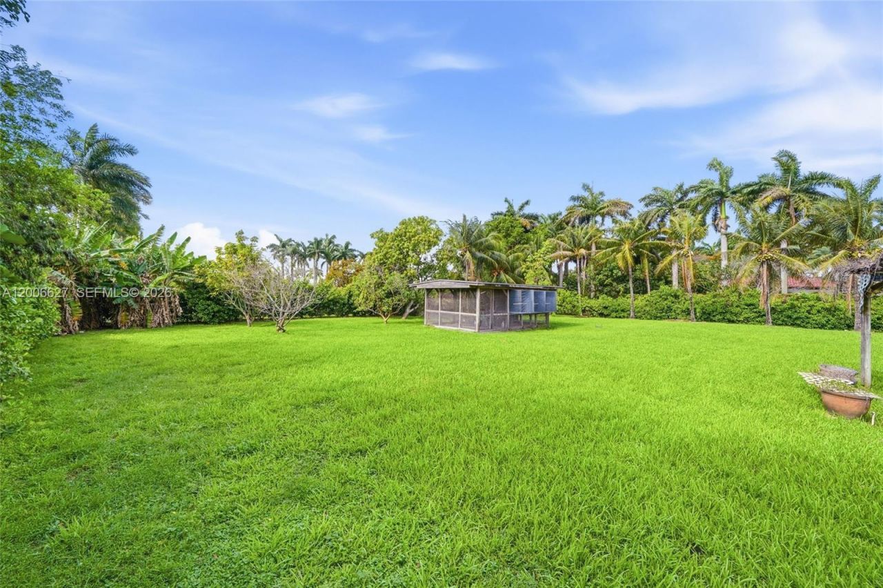 9898 NW 133rd St , Hialeah Gardens, FL 33018 Photo