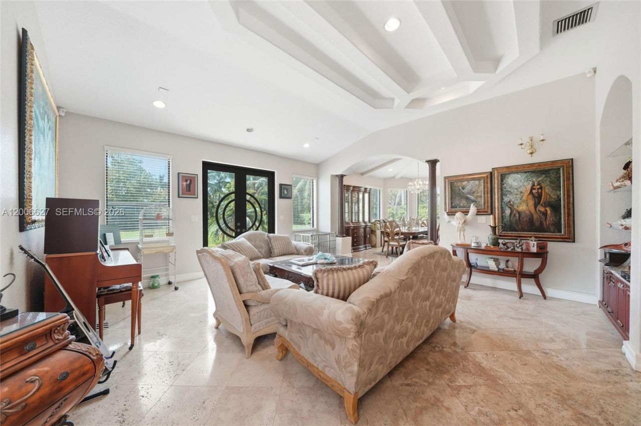 9898 NW 133rd St , Hialeah Gardens, FL 33018 Photo