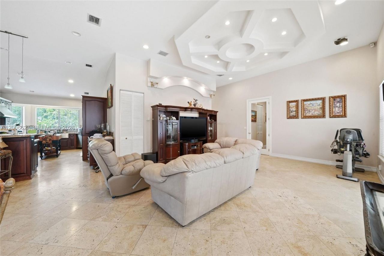 9898 NW 133rd St , Hialeah Gardens, FL 33018 Photo