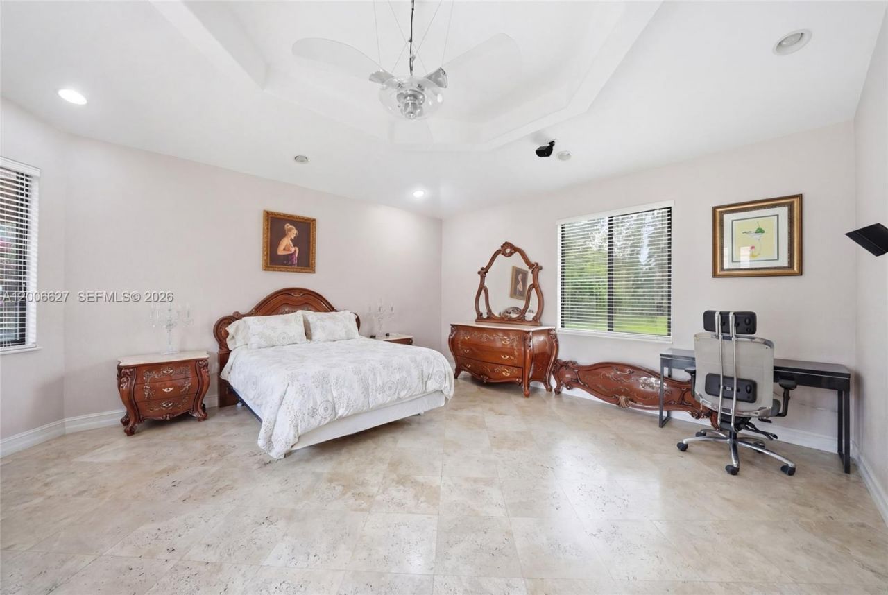 9898 NW 133rd St , Hialeah Gardens, FL 33018 Photo