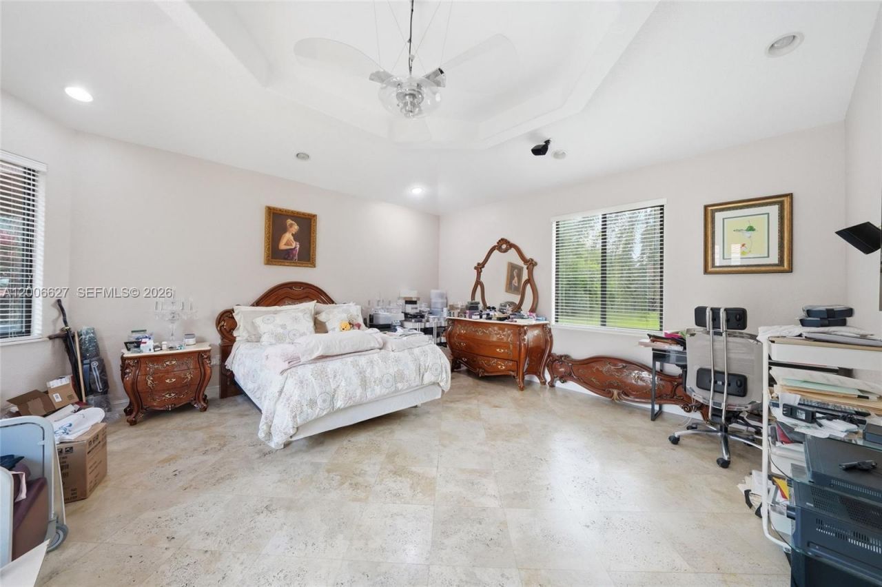 9898 NW 133rd St , Hialeah Gardens, FL 33018 Photo