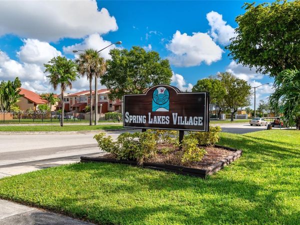 10340 NW 5th Ter , Unit 1-26, Miami, FL 33172