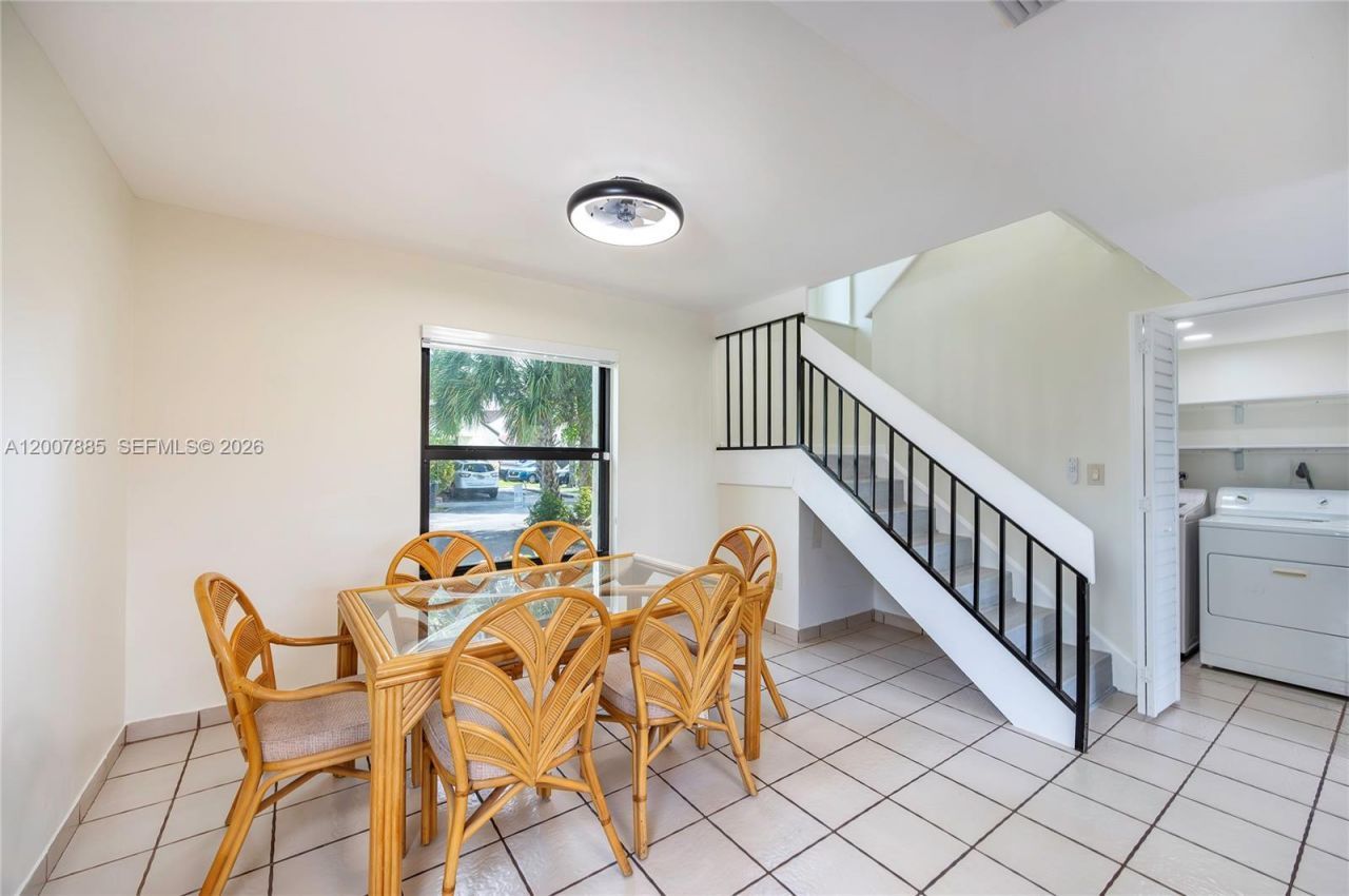 10340 NW 5th Ter, Unit 1-26, Miami, FL 33172 Photo