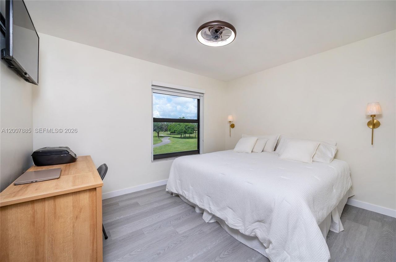 10340 NW 5th Ter, Unit 1-26, Miami, FL 33172 Photo