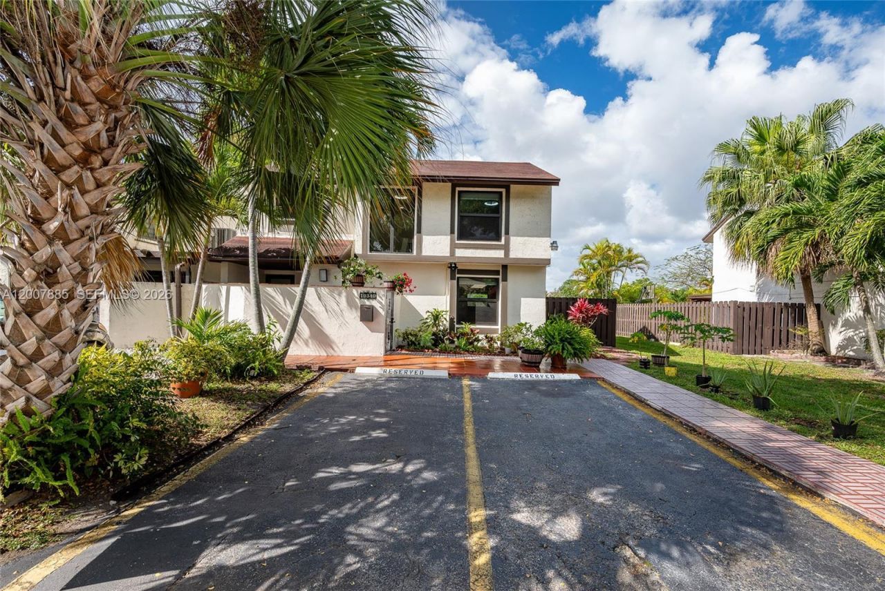 10340 NW 5th Ter, Unit 1-26, Miami, FL 33172 Photo