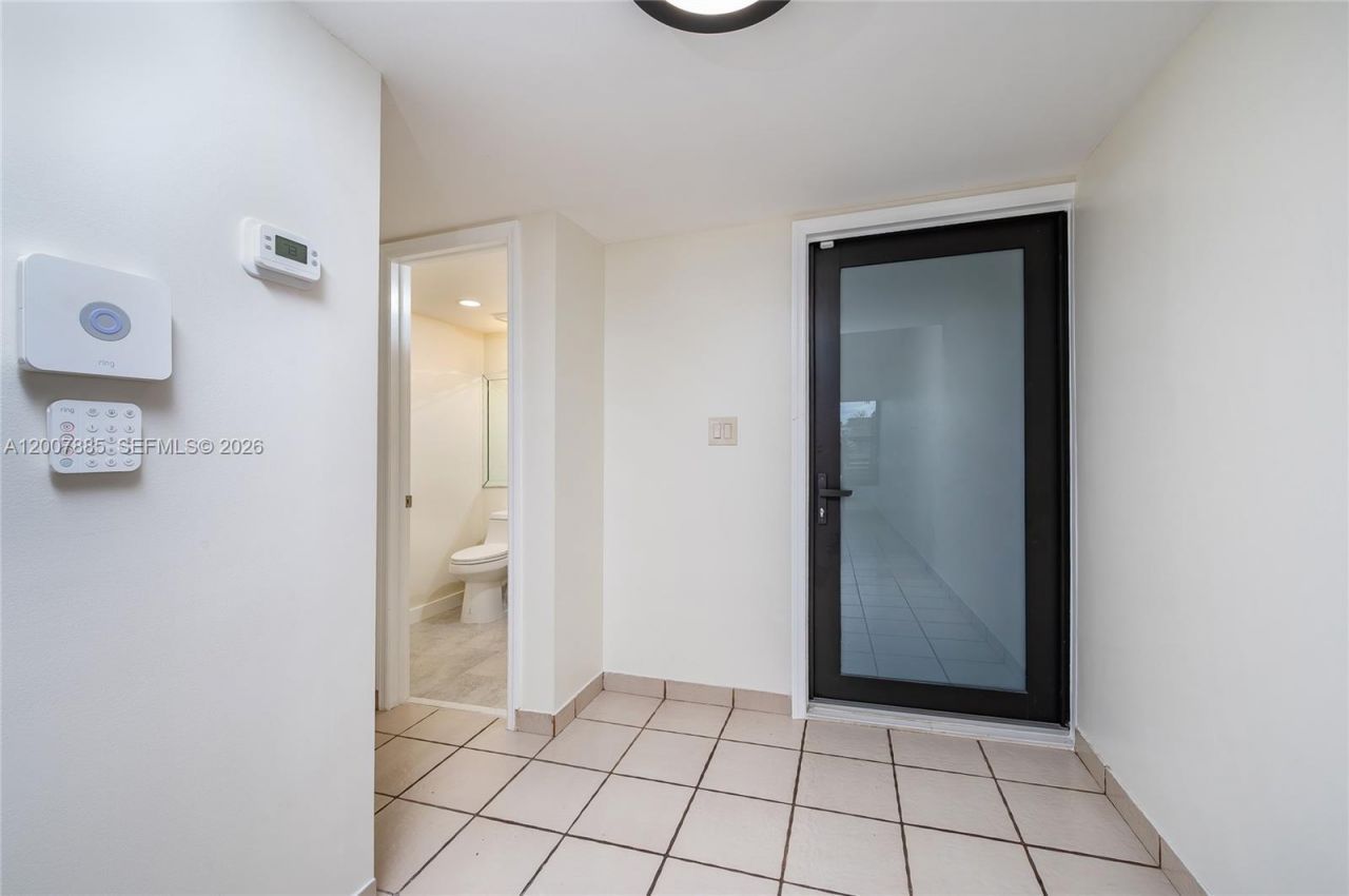 10340 NW 5th Ter, Unit 1-26, Miami, FL 33172 Photo